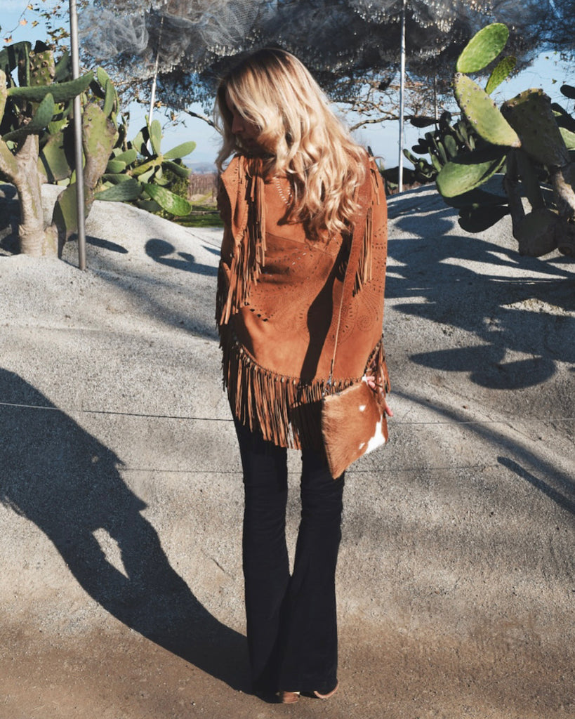 Perforated suede shawl with fringe – Nomad Chic